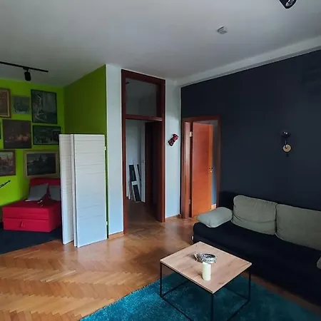 Turquoise Orange, The Art Of Vacation In Апартаменты Белград